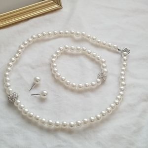 Bridal / Bridesmaid Pearl & Rhinestone Jewelry Set